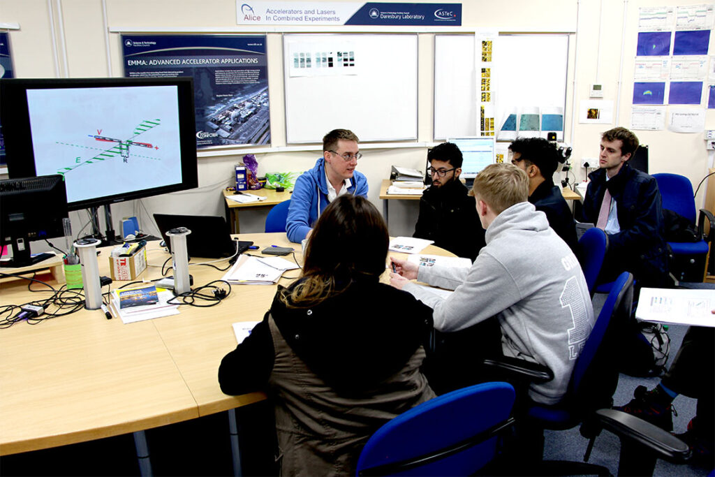 Dr. Duncan Scott (STFC ASTeC) leads some of the PPMC*through the theory behind synchrotron radiation emission